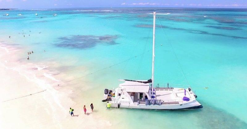 Catalina Island Tour Punta Cana – Snorkeling & Beach Day - Image 7